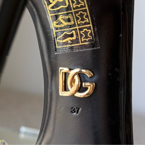 Like new Dolce & Gabbana Patent leather platform sandals 37 $1,695 - Picture 11 of 14